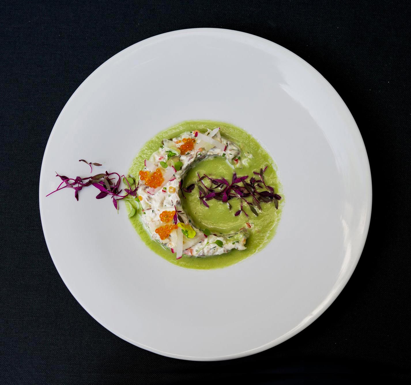 Tuna tartare with ponzu dressing and crispy onion